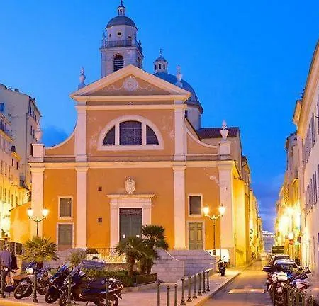 De Charme Centre Historique Ajaccio *